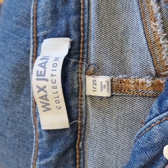 Wax Collection Jeans - Picture 3 of 3